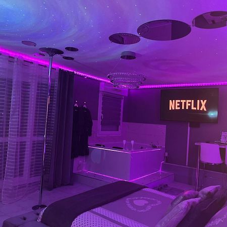 « Le Boudoir D'Elodie » Le Spa Romantique Saint-Léonard Екстериор снимка